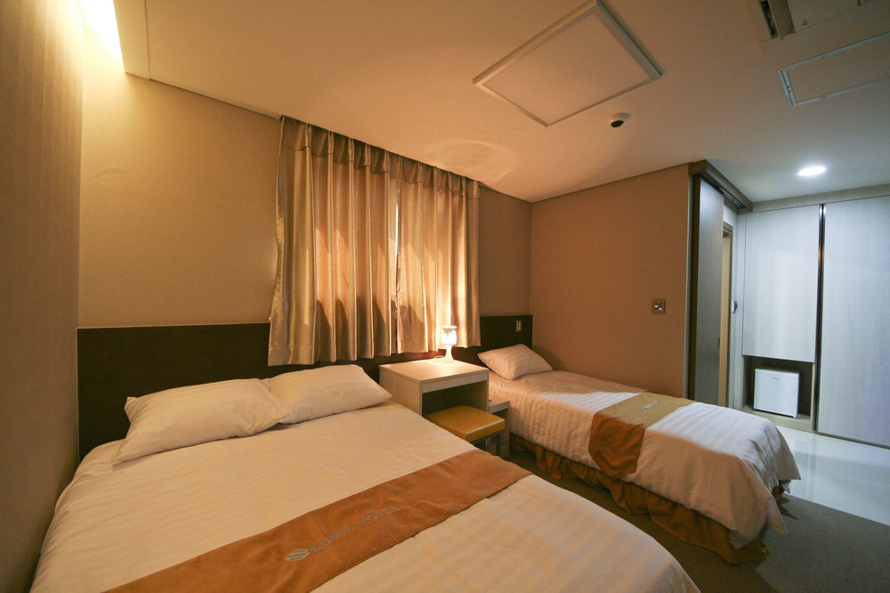 Hotel Lumia Myeongdong Σεούλ Εξωτερικό φωτογραφία